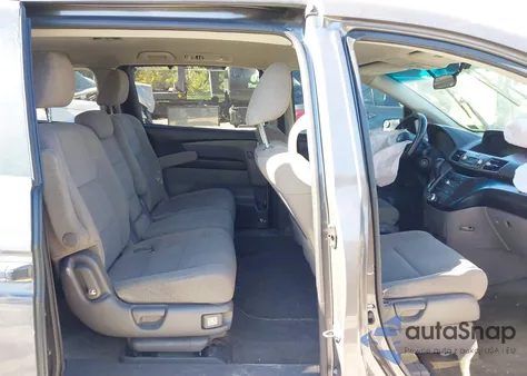 2011 Honda Odyssey Ex z USA, uszkodzony, nr VIN 5FNRL5H4XBB102087